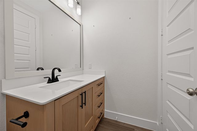 25109 Pinebrook Grove Lane, Tomball, TX 77375
