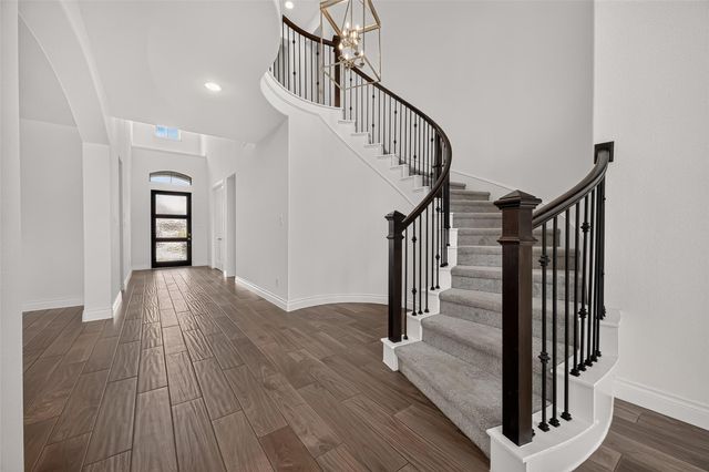 25109 Pinebrook Grove Lane, Tomball, TX 77375