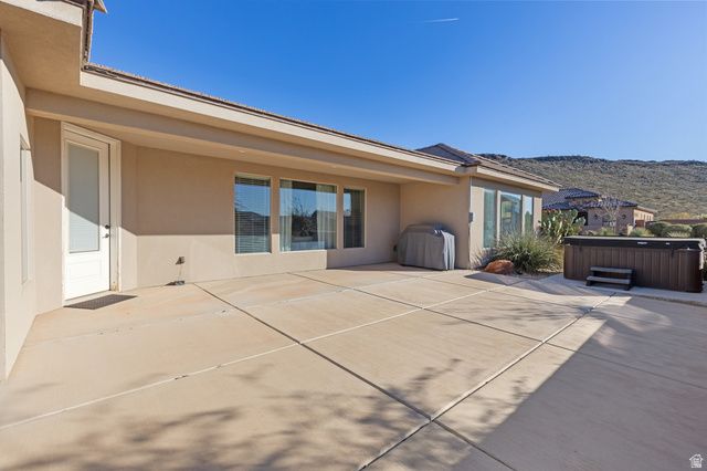 2892 S 3300 W, Hurricane, UT 84737