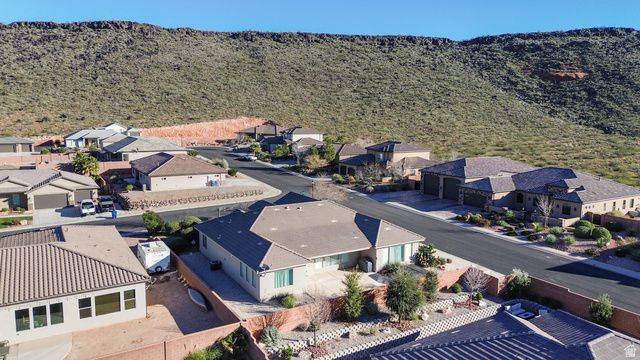 2892 S 3300 W, Hurricane, UT 84737