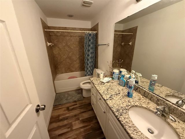 8006 N 10TH STREET, Tampa, FL 33604