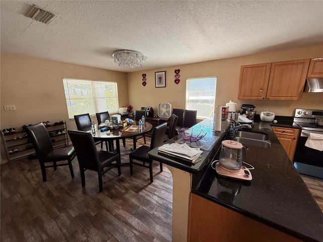 8006 N 10TH STREET, Tampa, FL 33604