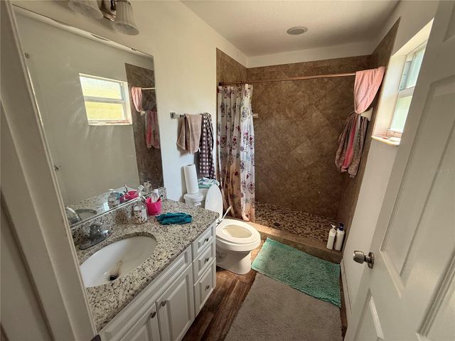 8006 N 10TH STREET, Tampa, FL 33604