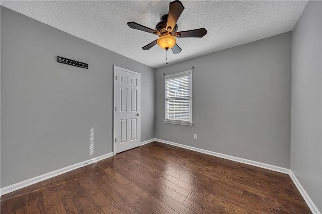 15 Autumn Ridge Drive, Euharlee, GA 30145