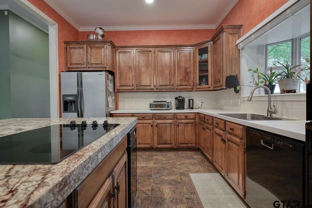 3606 Brookview Court, Tyler, TX 75707