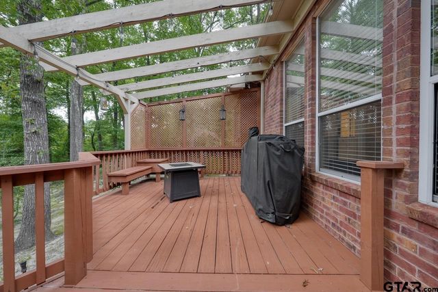 3606 Brookview Court, Tyler, TX 75707