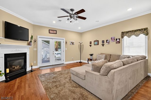 123 Gibson Blvd, Clark Twp., NJ 07066