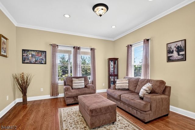 123 Gibson Blvd, Clark Twp., NJ 07066