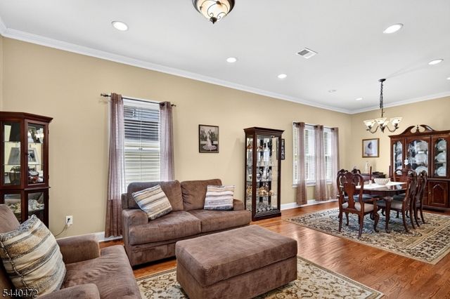 123 Gibson Blvd, Clark Twp., NJ 07066