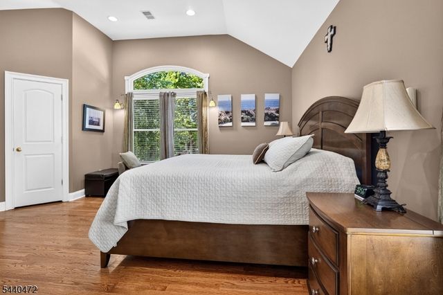 123 Gibson Blvd, Clark Twp., NJ 07066