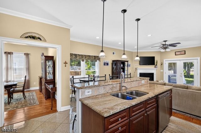 123 Gibson Blvd, Clark Twp., NJ 07066