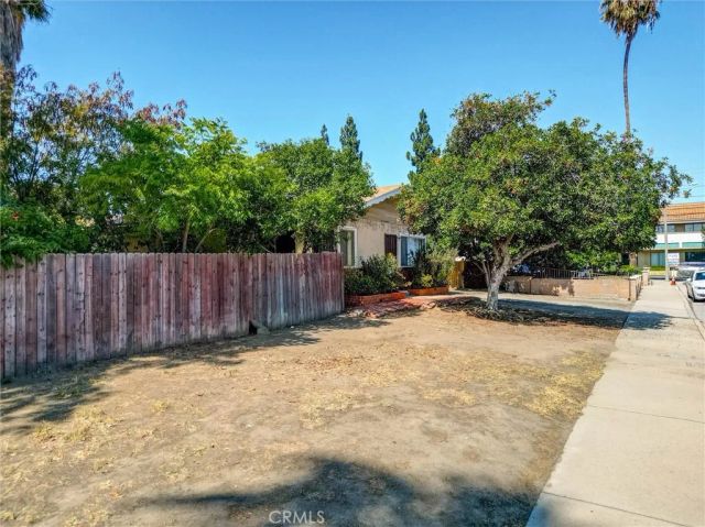 1106 E 7th, Corona, CA 92879