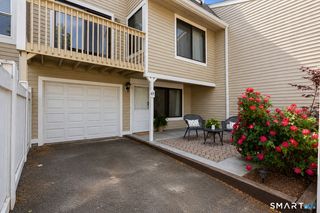 65 Peddlars Drive 65, Branford, CT 06405