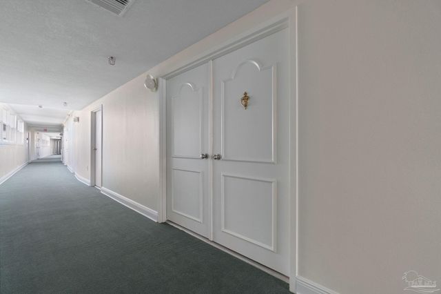 615 Bayshore Dr 806, Pensacola, FL 32507