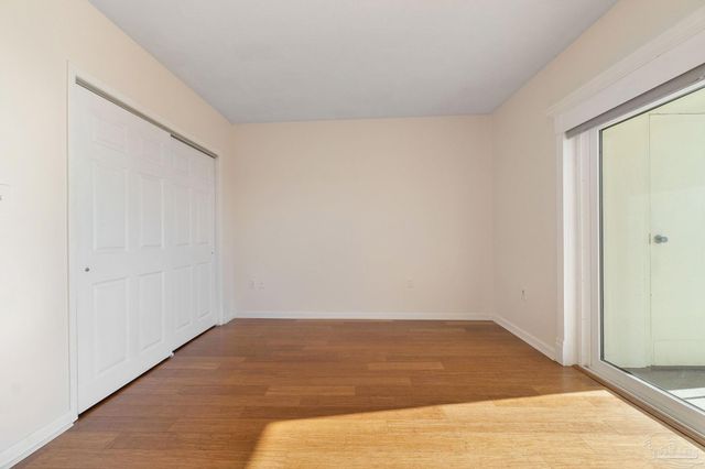 615 Bayshore Dr 806, Pensacola, FL 32507