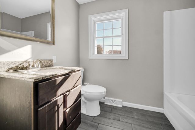 1006 W 21st Street, La Porte, IN 46350