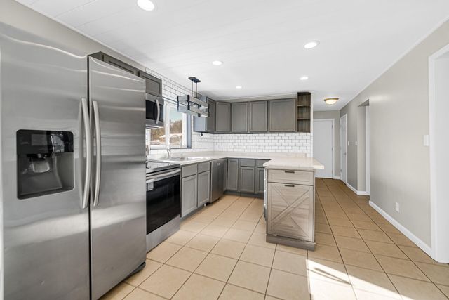 1006 W 21st Street, La Porte, IN 46350