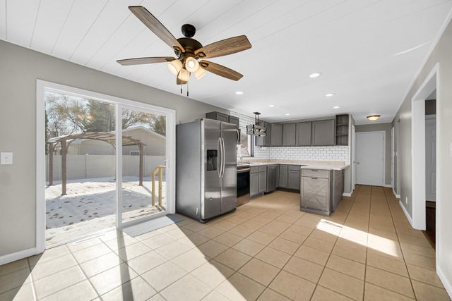 1006 W 21st Street, La Porte, IN 46350