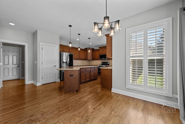 948 Bluestem Drive, Geneva, IL 60134