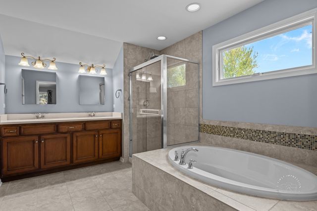 948 Bluestem Drive, Geneva, IL 60134