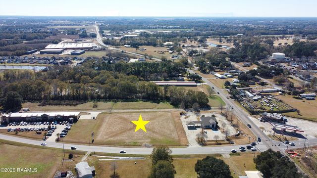 102-1 Albertson Parkway, Broussard, LA 70518