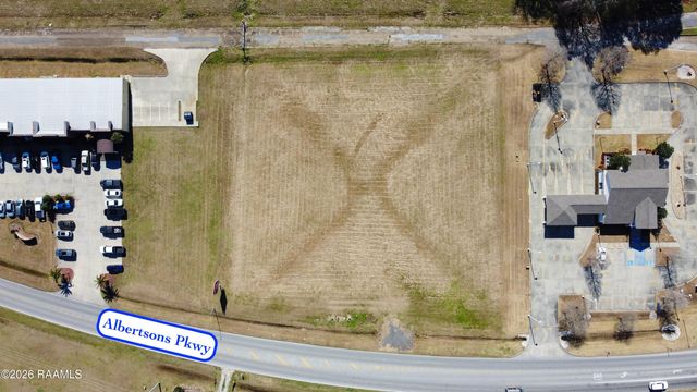 102-1 Albertson Parkway, Broussard, LA 70518