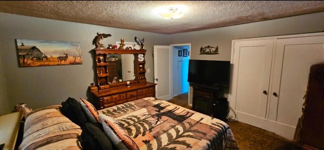 20822 Disch Rd, Lockeford, CA 95237