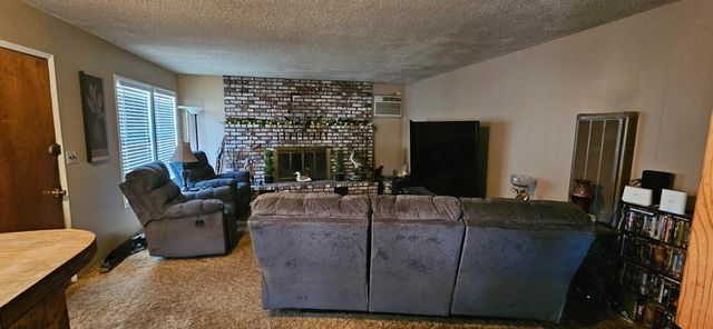 20822 Disch Rd, Lockeford, CA 95237