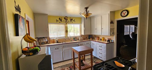 20822 Disch Rd, Lockeford, CA 95237