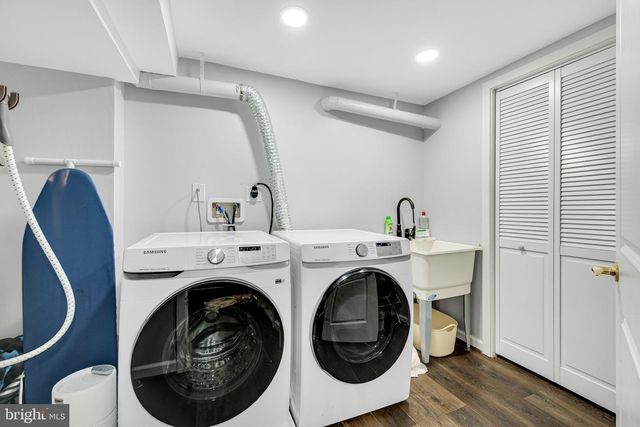 10904 GAINSBOROUGH RD, Potomac, MD 20854