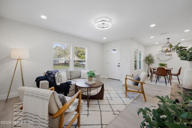 4646 HUNT Street, Jacksonville, FL 32254