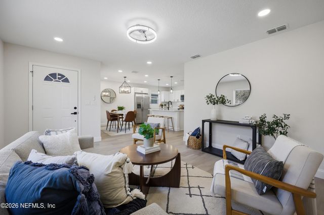 4646 HUNT Street, Jacksonville, FL 32254