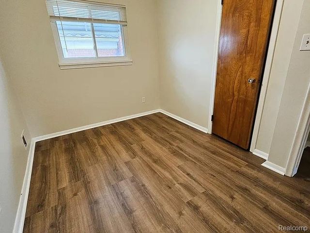 17637 Prospect Street, Melvindale, MI 48122