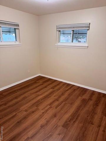 17637 Prospect Street, Melvindale, MI 48122