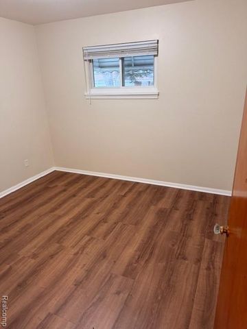 17637 Prospect Street, Melvindale, MI 48122