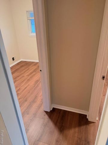 17637 Prospect Street, Melvindale, MI 48122