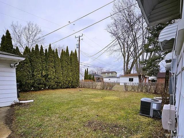 17637 Prospect Street, Melvindale, MI 48122