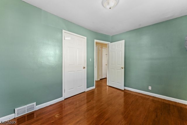 60 Hammond Ave, Passaic City, NJ 07055