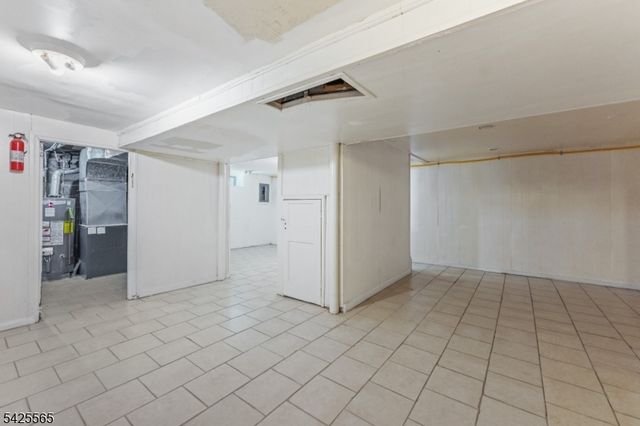 60 Hammond Ave, Passaic City, NJ 07055