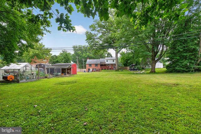 68 NEW RD, Southampton, PA 18966