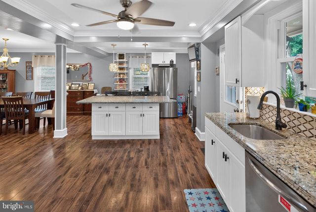 68 NEW RD, Southampton, PA 18966