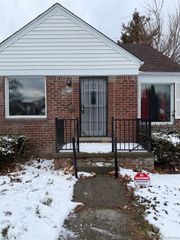 10643 Balfour Road, Detroit, MI 48224