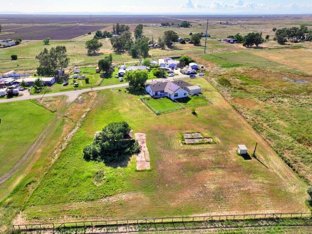 8205 MADRONE St, Elverta, CA 95626