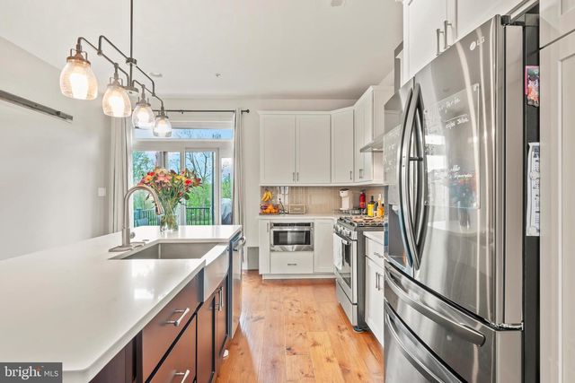 8 SIENNA PL, Feasterville Trevose, PA 19053