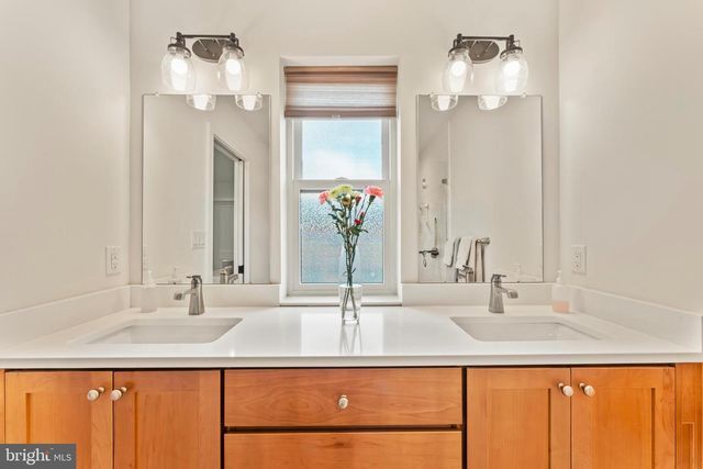8 SIENNA PL, Feasterville Trevose, PA 19053