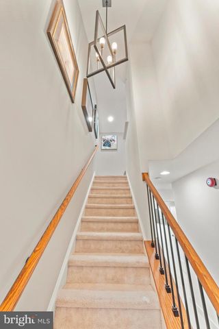 8 SIENNA PL, Feasterville Trevose, PA 19053