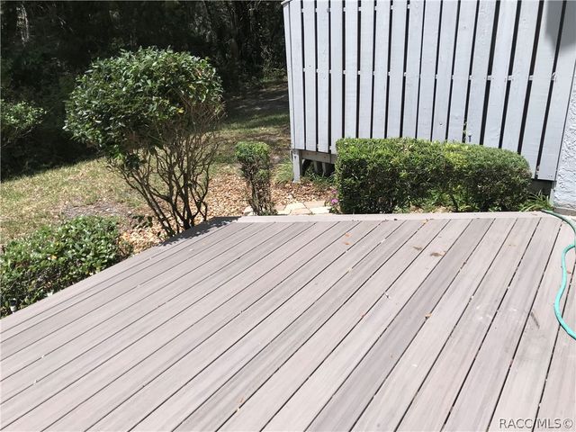 11055 W Harbor Watch Loop, Crystal River, FL 34428