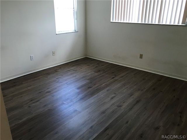 11055 W Harbor Watch Loop, Crystal River, FL 34428
