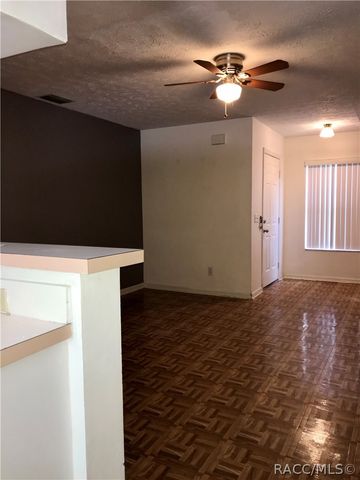 11055 W Harbor Watch Loop, Crystal River, FL 34428