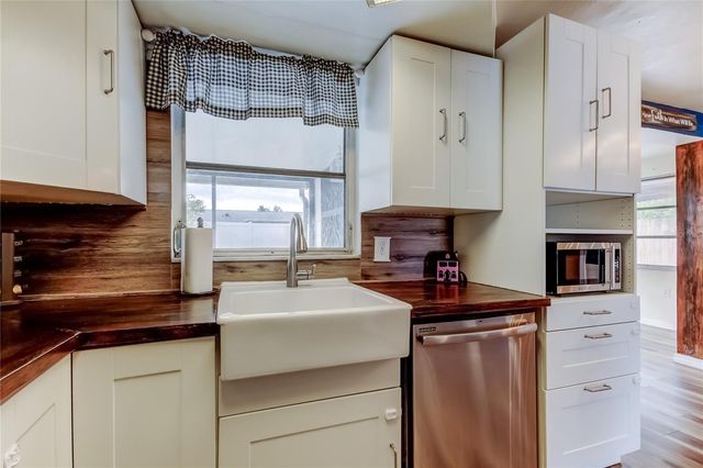 3142 MERITA DRIVE, Holiday, FL 34691